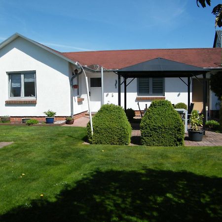 Ferienbungalow Meerjungfrau Im Seebad Ueckermuende Villa Exterior photo